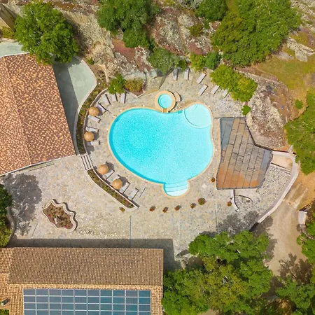Paghe Eco Luxury Experience Resort Buddusò